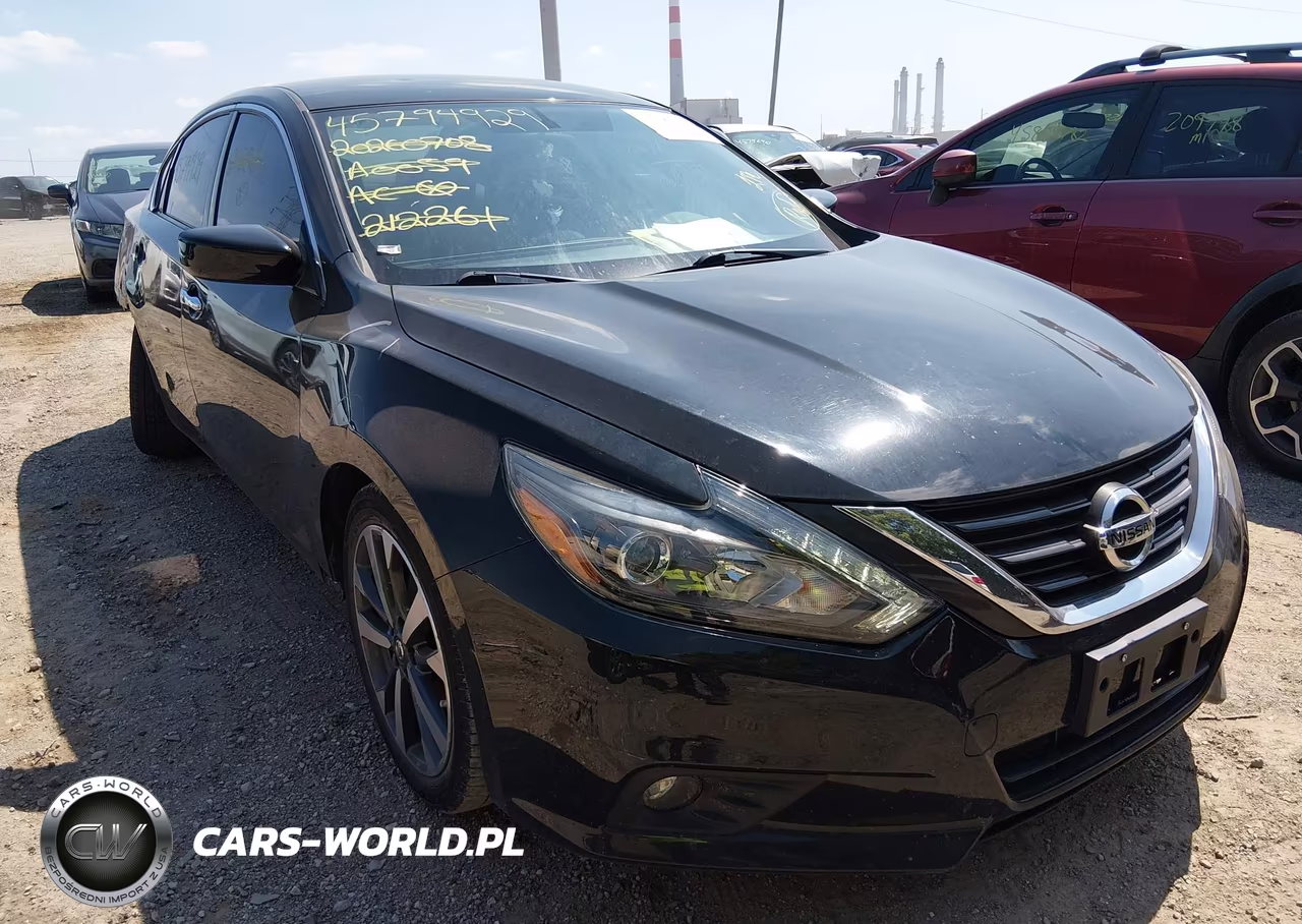 2016 Nissan Altima 2.5 Sr – zdjęcie 1 z 11