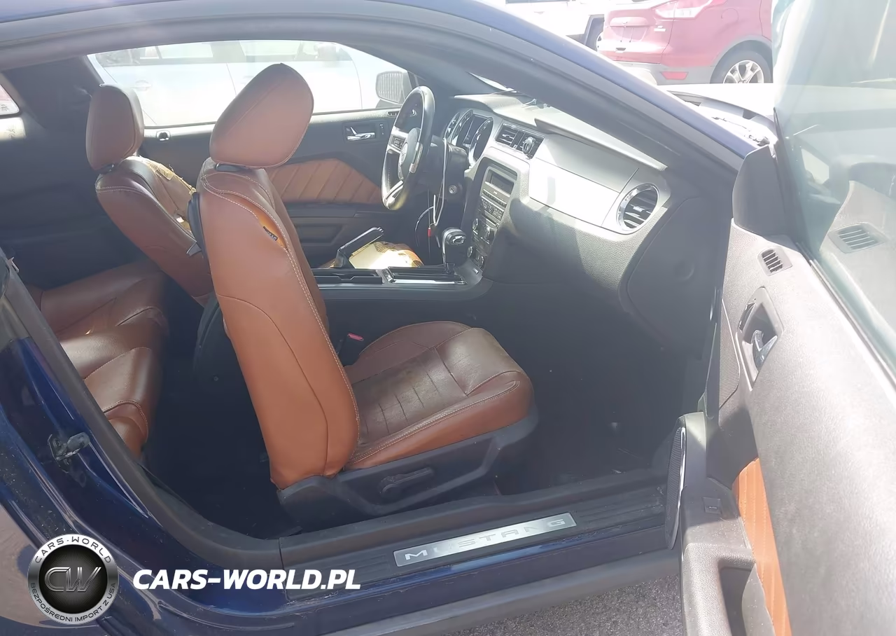 2010 Ford Mustang V6-V6 Premium VIN:1ZVBP8AN2A5106805 - 5