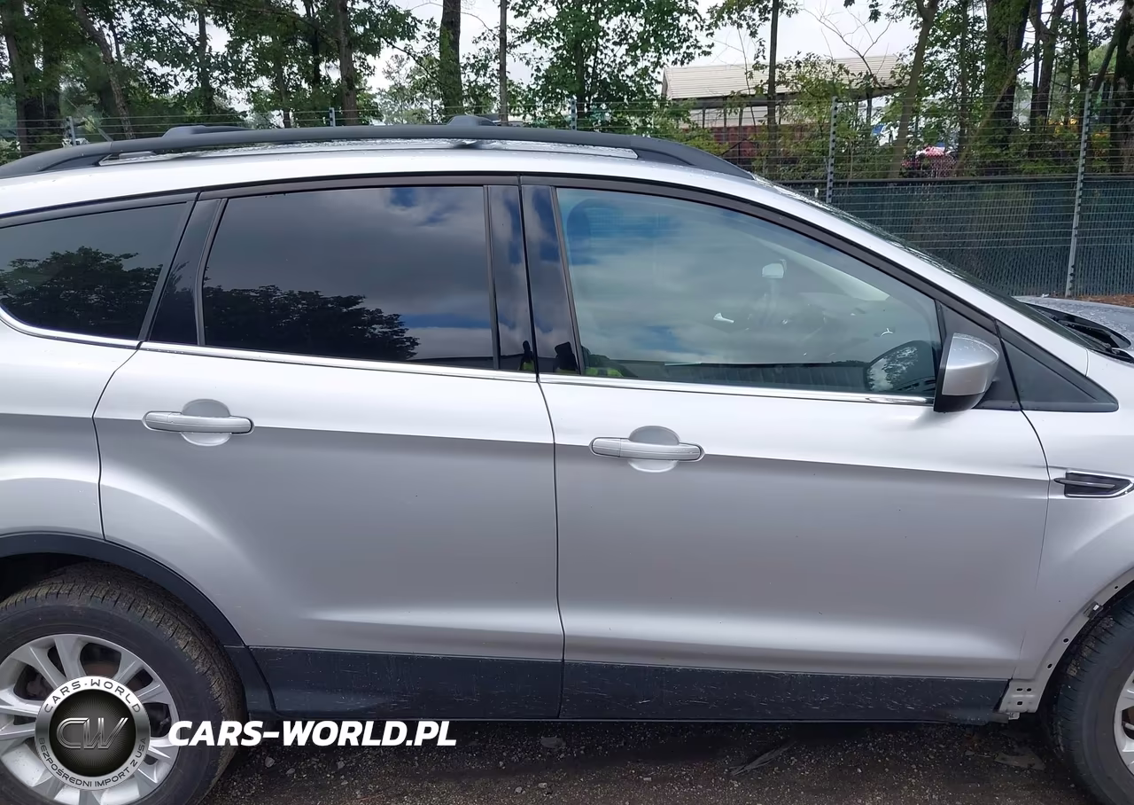 2017 Ford Escape Se VIN:1FMCU0G93HUB73405 - 13