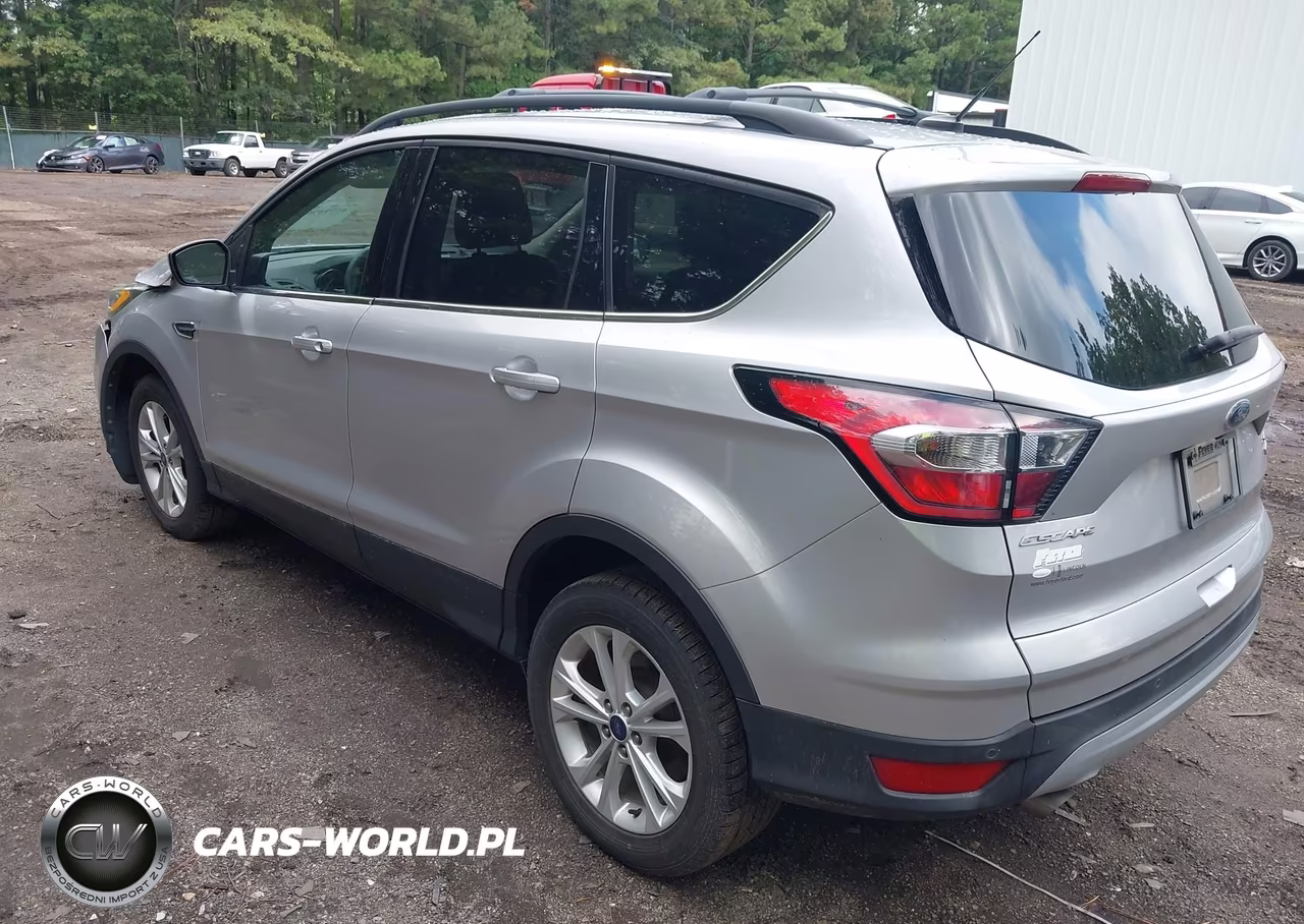 2017 Ford Escape Se VIN:1FMCU0G93HUB73405 - 3