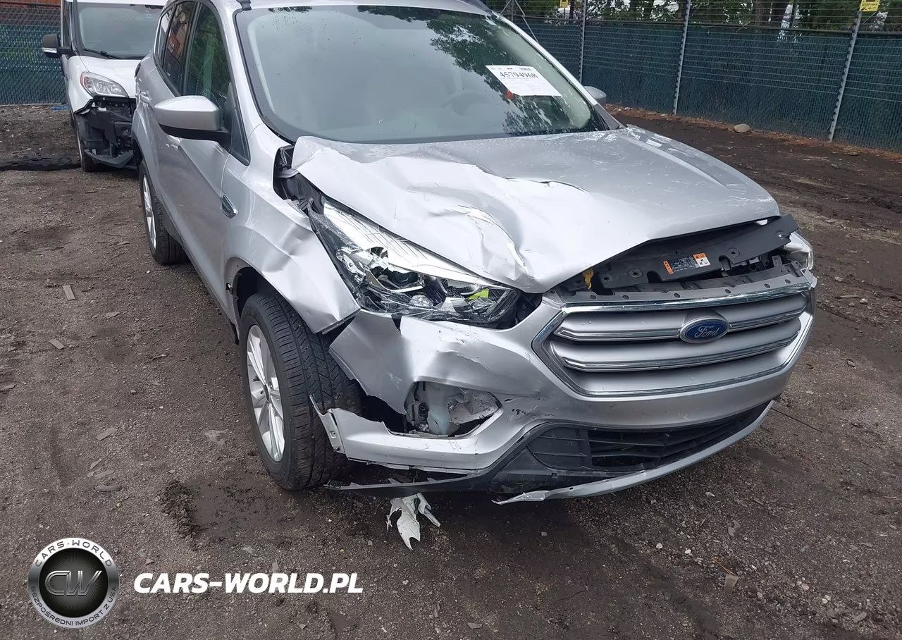 2017 Ford Escape Se VIN:1FMCU0G93HUB73405 - 6