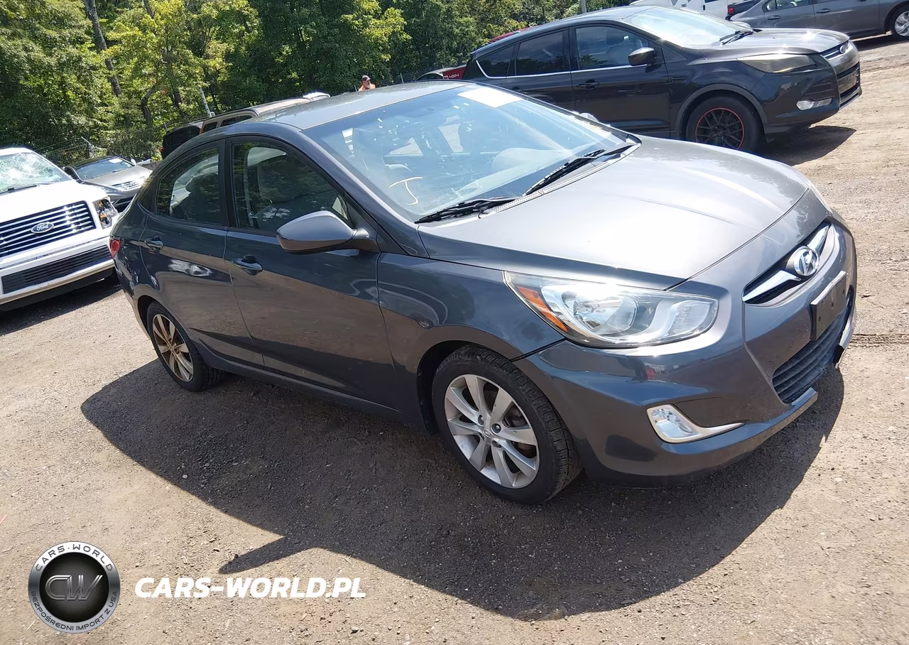 2012 Hyundai Accent Gls – zdjęcie 1 z 11