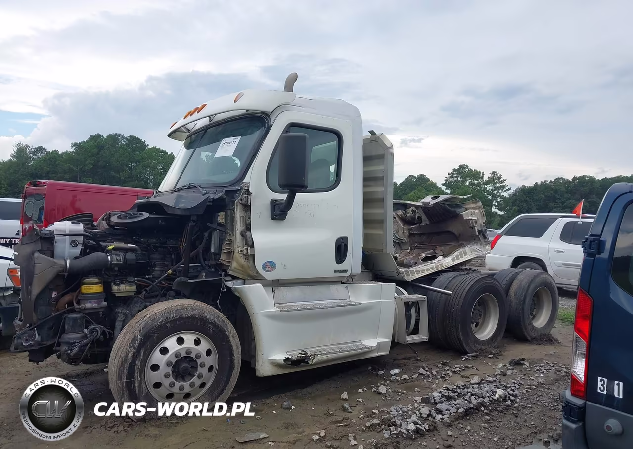 2015 Freightliner Cascadia 125 VIN:1FUJGEDV7FLGE9327 - 15