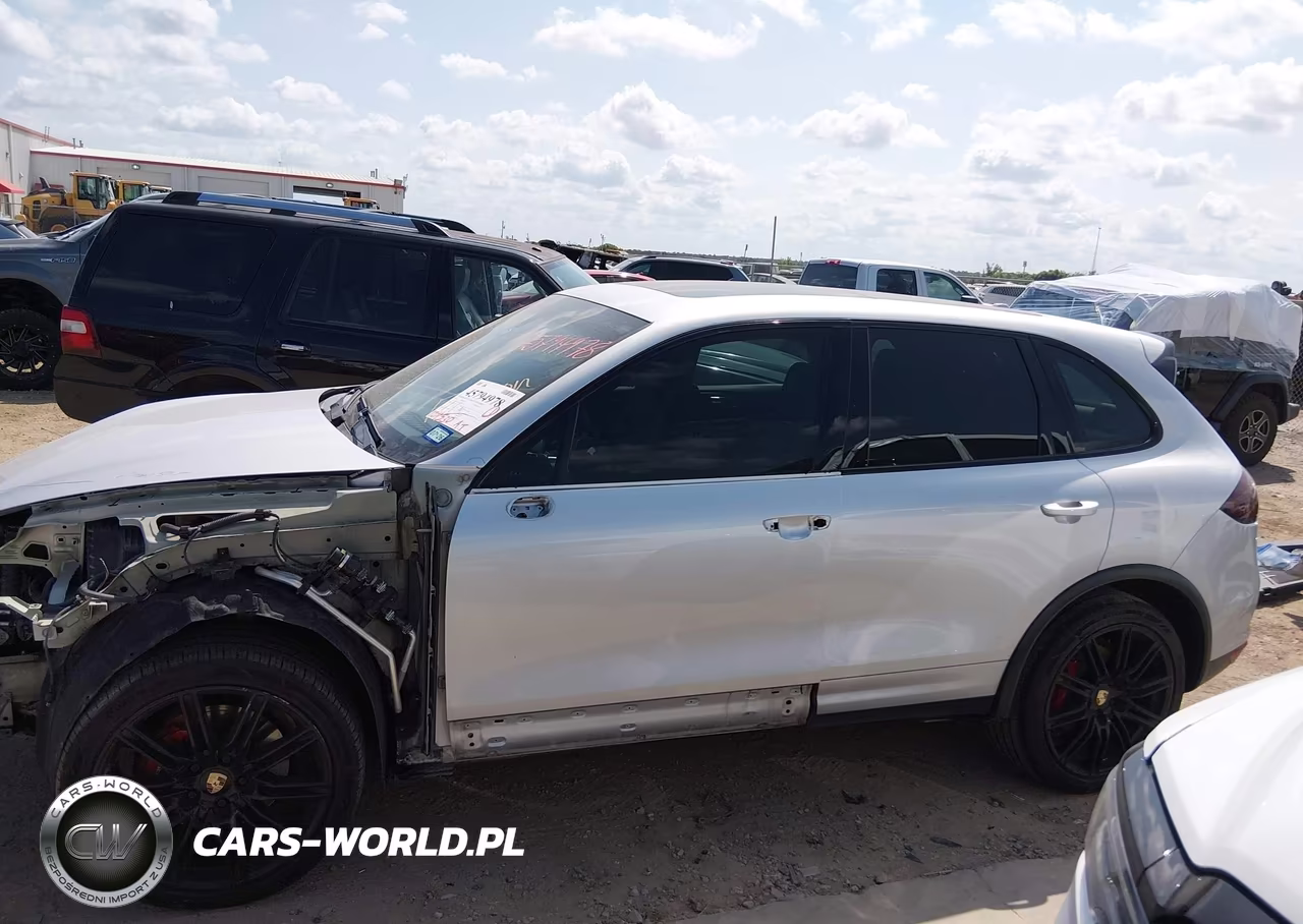 2012 Porsche Cayenne S VIN:WP1AB2A27CLA45819 - 15