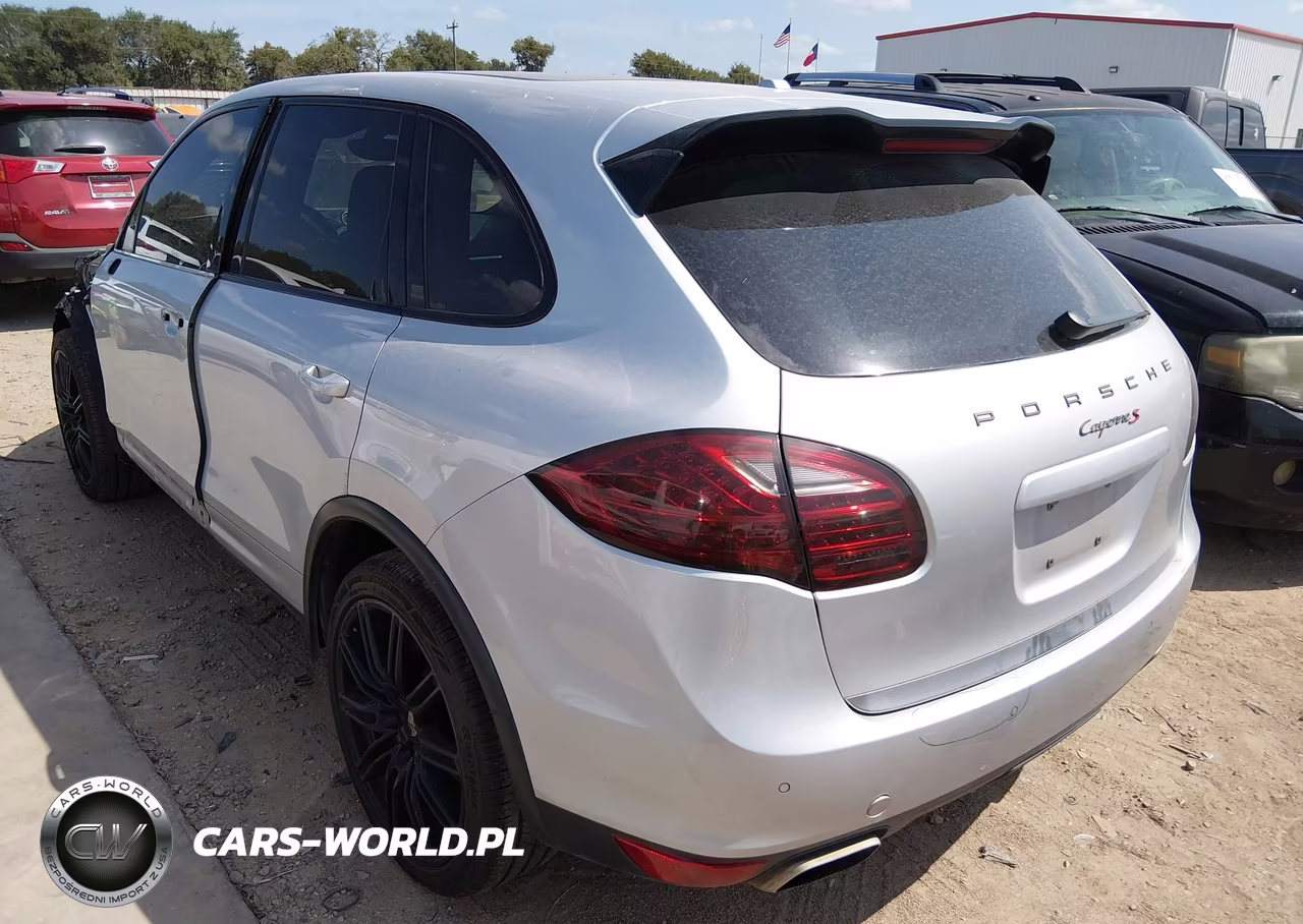 2012 Porsche Cayenne S VIN:WP1AB2A27CLA45819 - 3