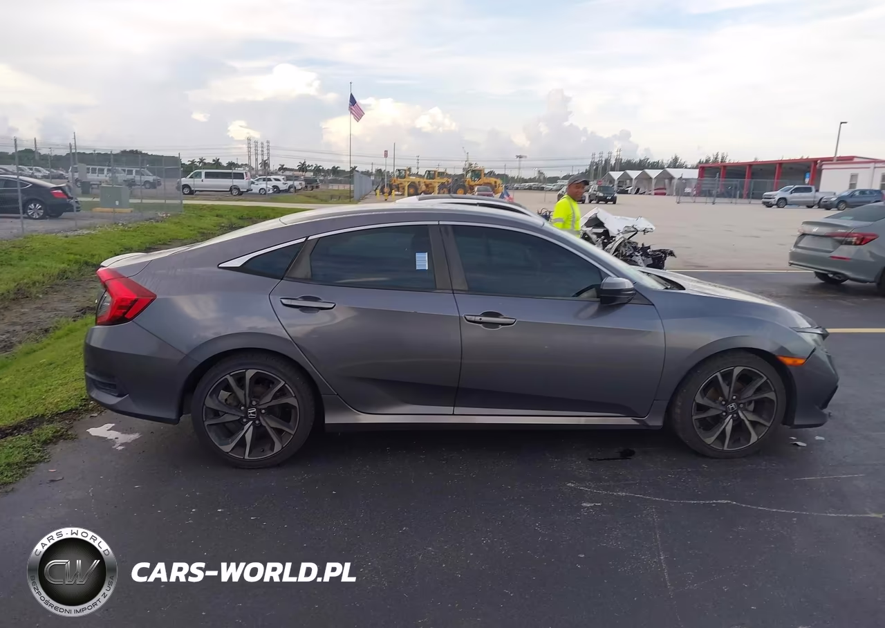2020 Honda Civic Sport VIN:2HGFC2F84LH581871 - 14
