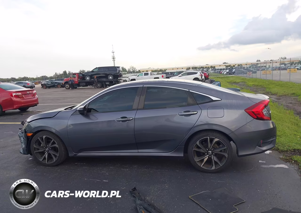 2020 Honda Civic Sport VIN:2HGFC2F84LH581871 - 15