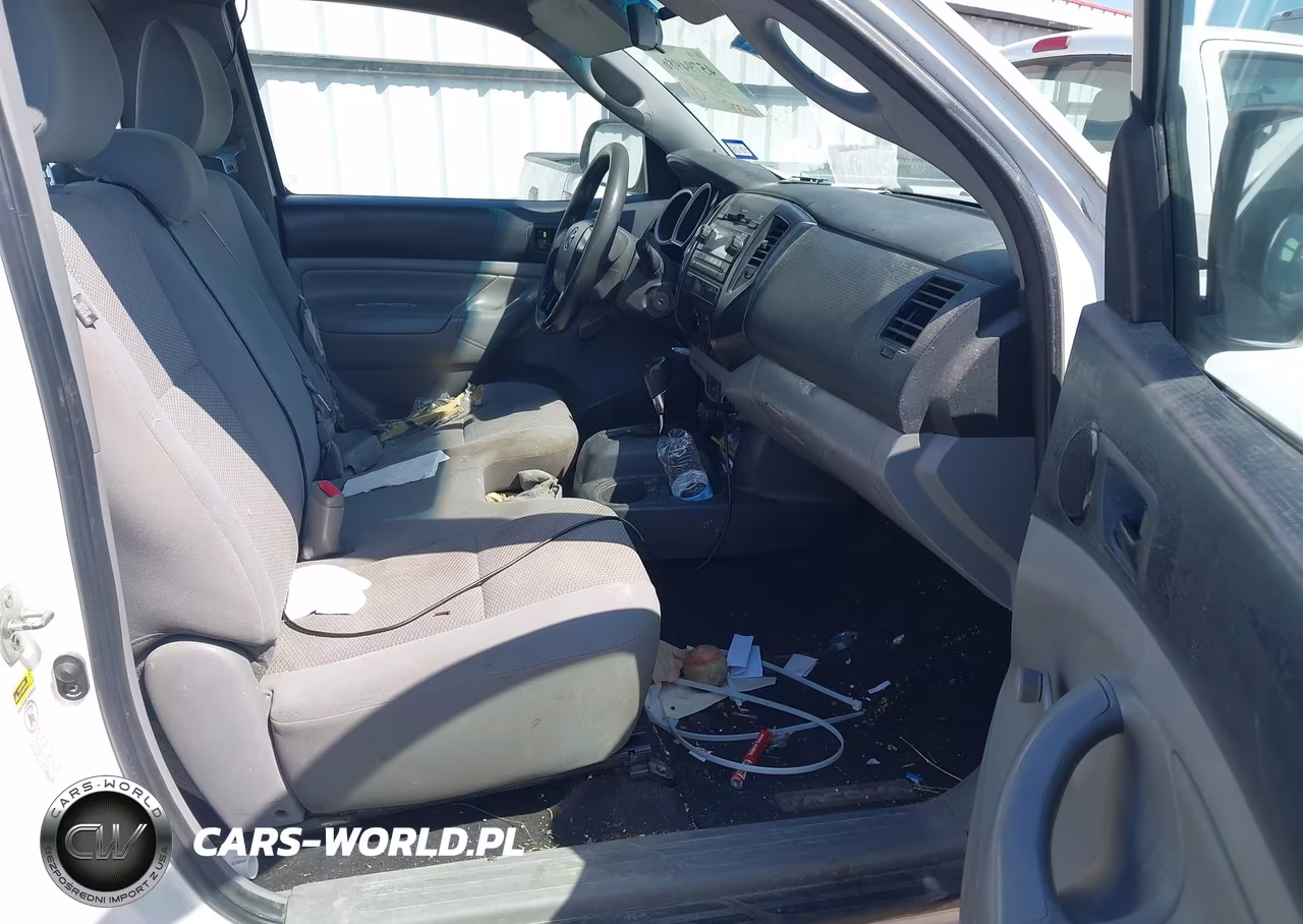 2012 Toyota Tacoma VIN:5TFNX4CNXCX016878 - 5
