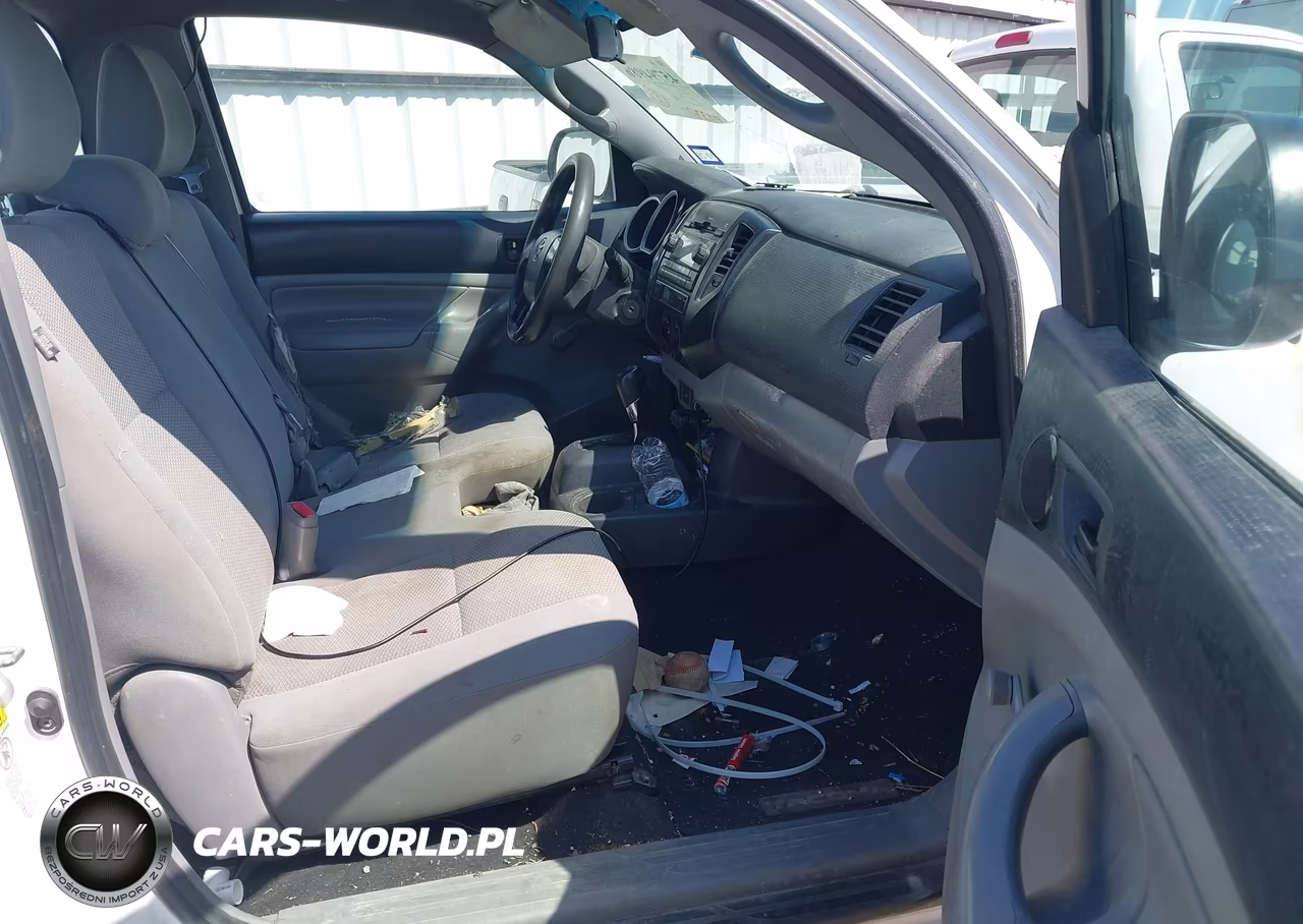 2012 Toyota Tacoma VIN:5TFNX4CNXCX016878 - 8