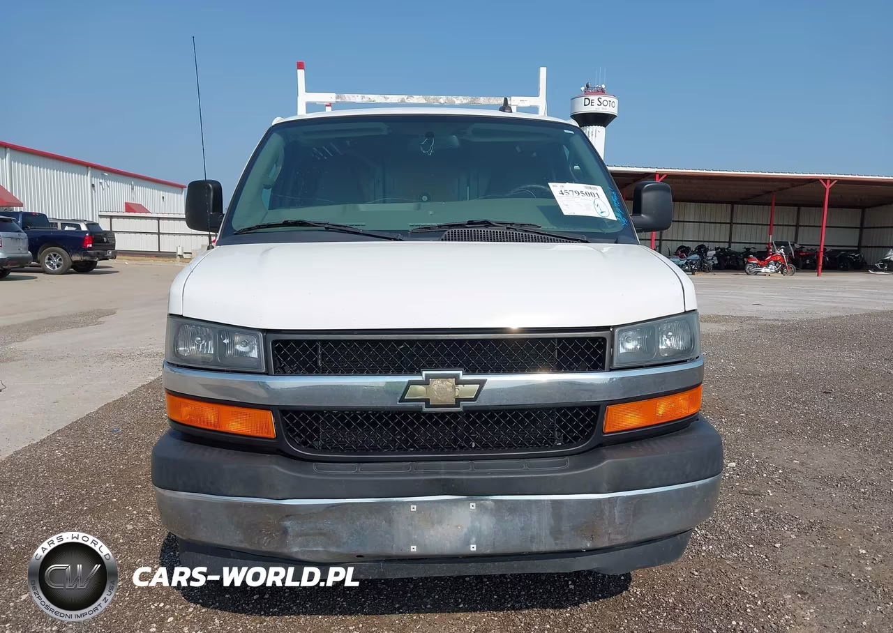 2018 Chevrolet Express 3500 Work Van VIN:1GCZGGFG6J1178572 - 12