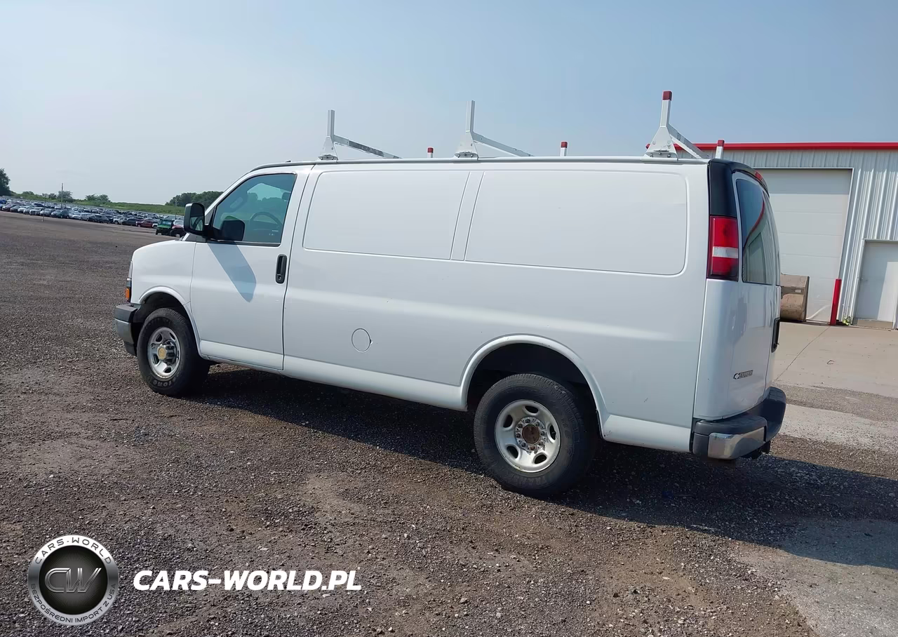2018 Chevrolet Express 3500 Work Van VIN:1GCZGGFG6J1178572 - 3