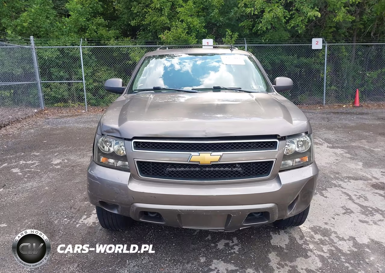 2012 Chevrolet Tahoe Ls VIN:1GNSKAE09CR115950 - 12