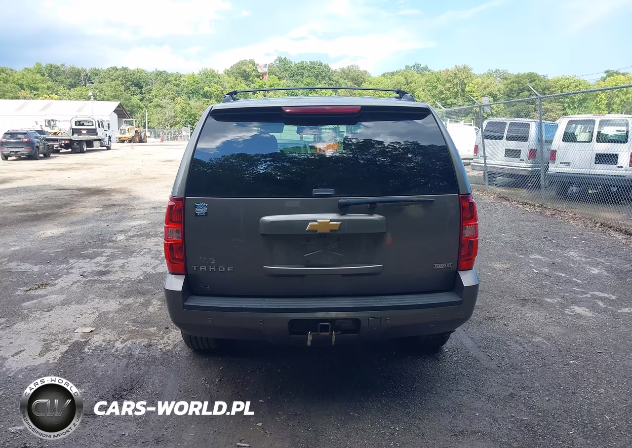 2012 Chevrolet Tahoe Ls VIN:1GNSKAE09CR115950 - 16