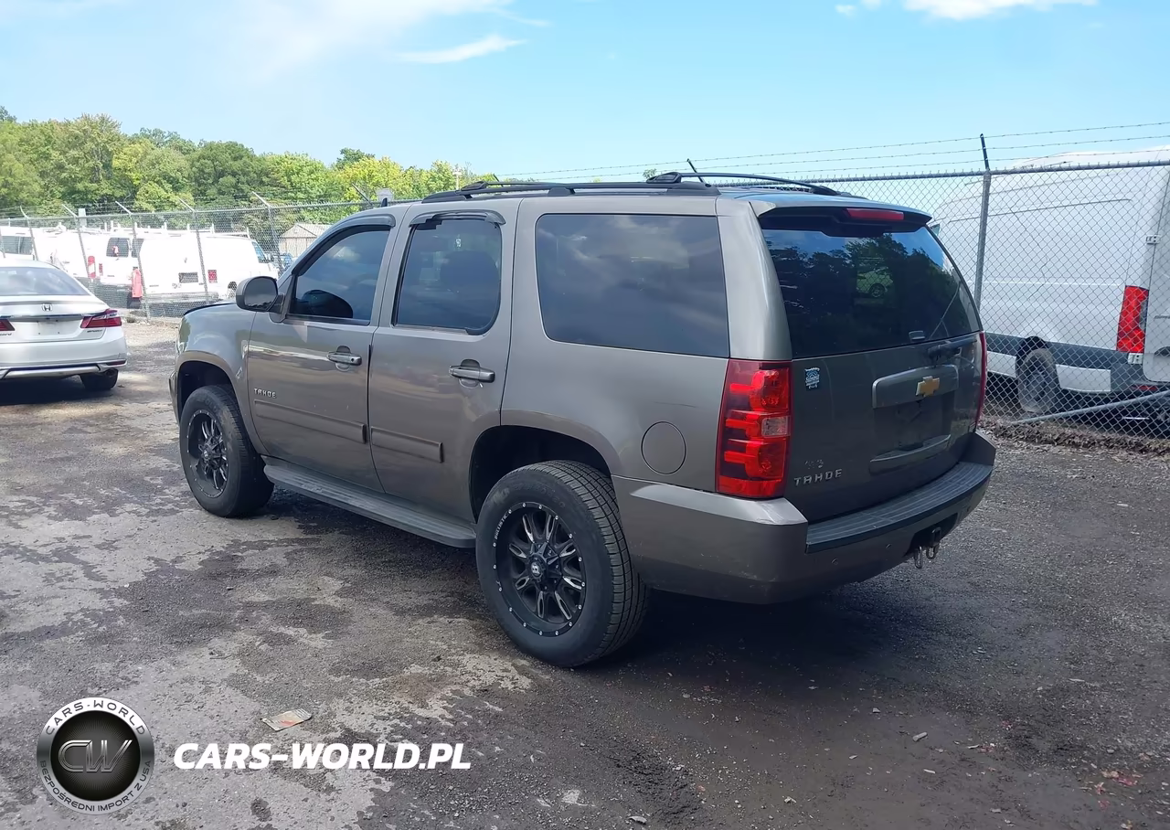2012 Chevrolet Tahoe Ls VIN:1GNSKAE09CR115950 - 3