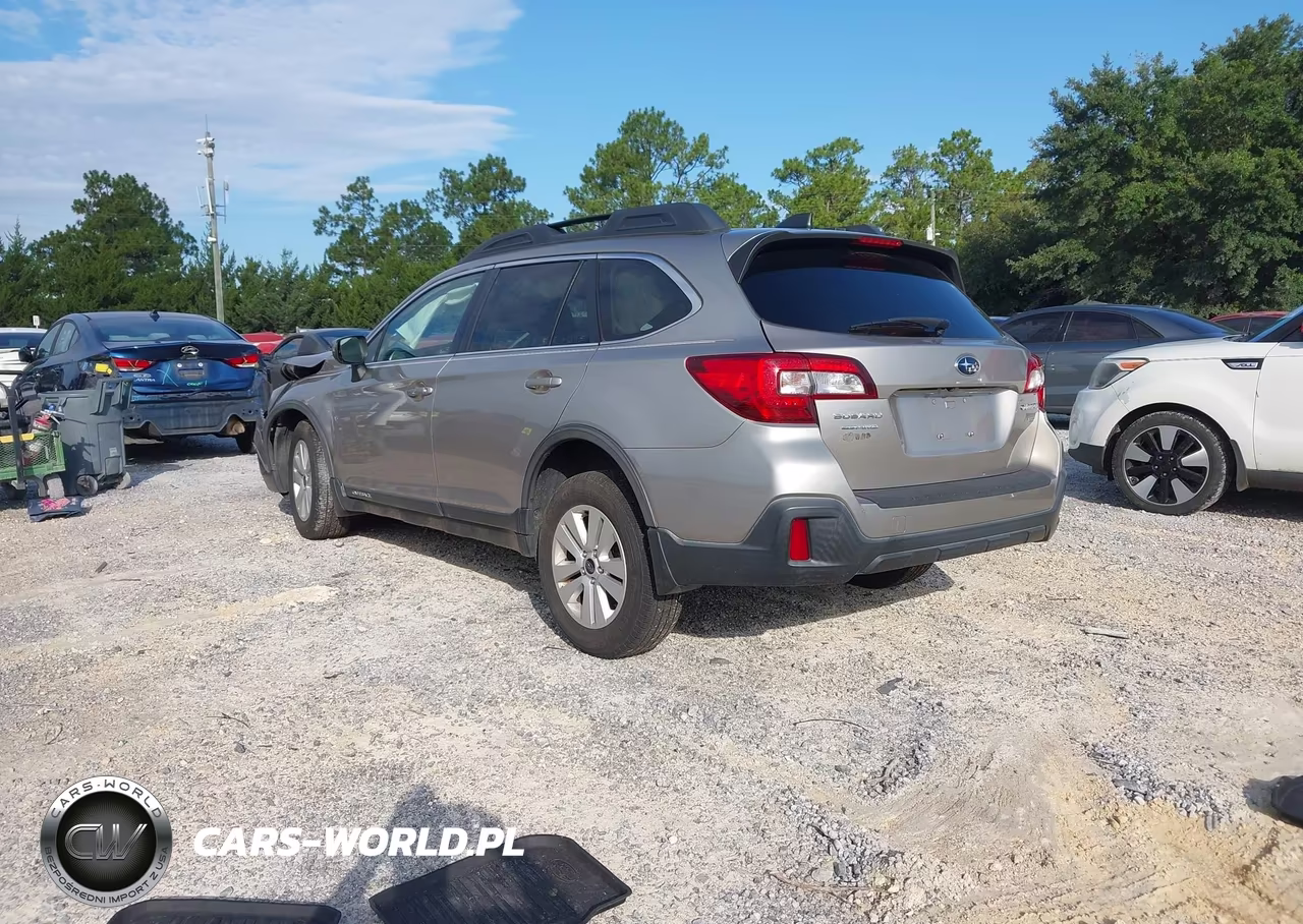 2019 Subaru Outback 2.5I Premium VIN:4S4BSAHC6K3281497 - 3