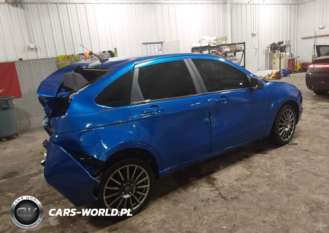 2011 Ford Focus Ses VIN:1FAHP3GN2BW190441 - 4