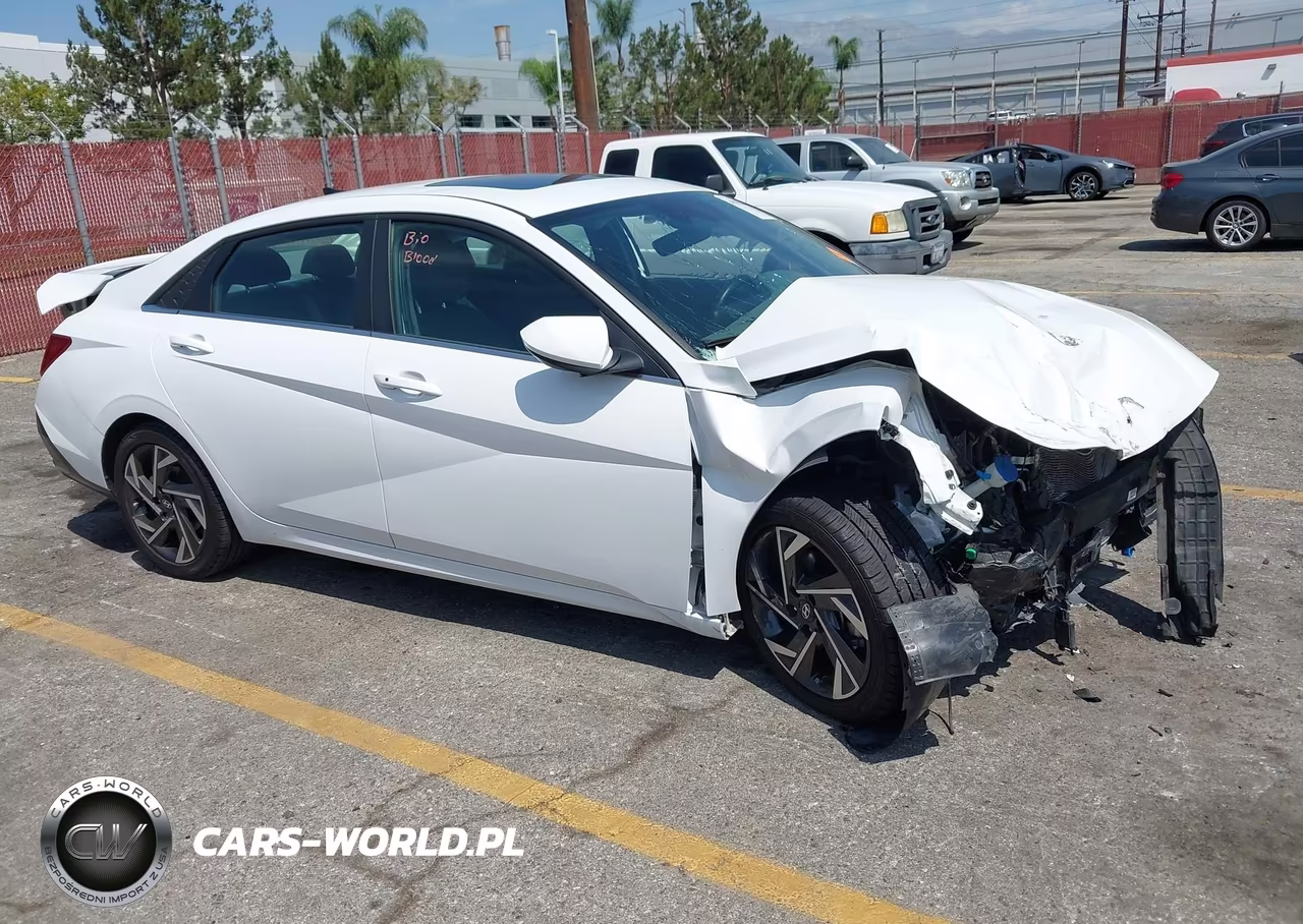 2024 Hyundai Elantra Sel