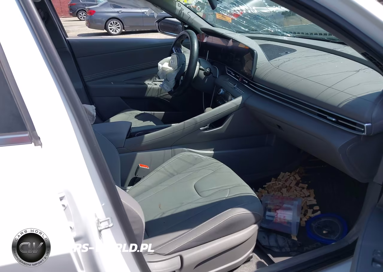 2024 Hyundai Elantra Sel VIN:KMHLS4DGXRU642801 - 5