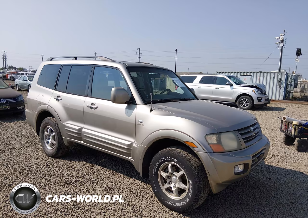 2002 Mitsubishi Montero Limited – zdjęcie 1 z 12