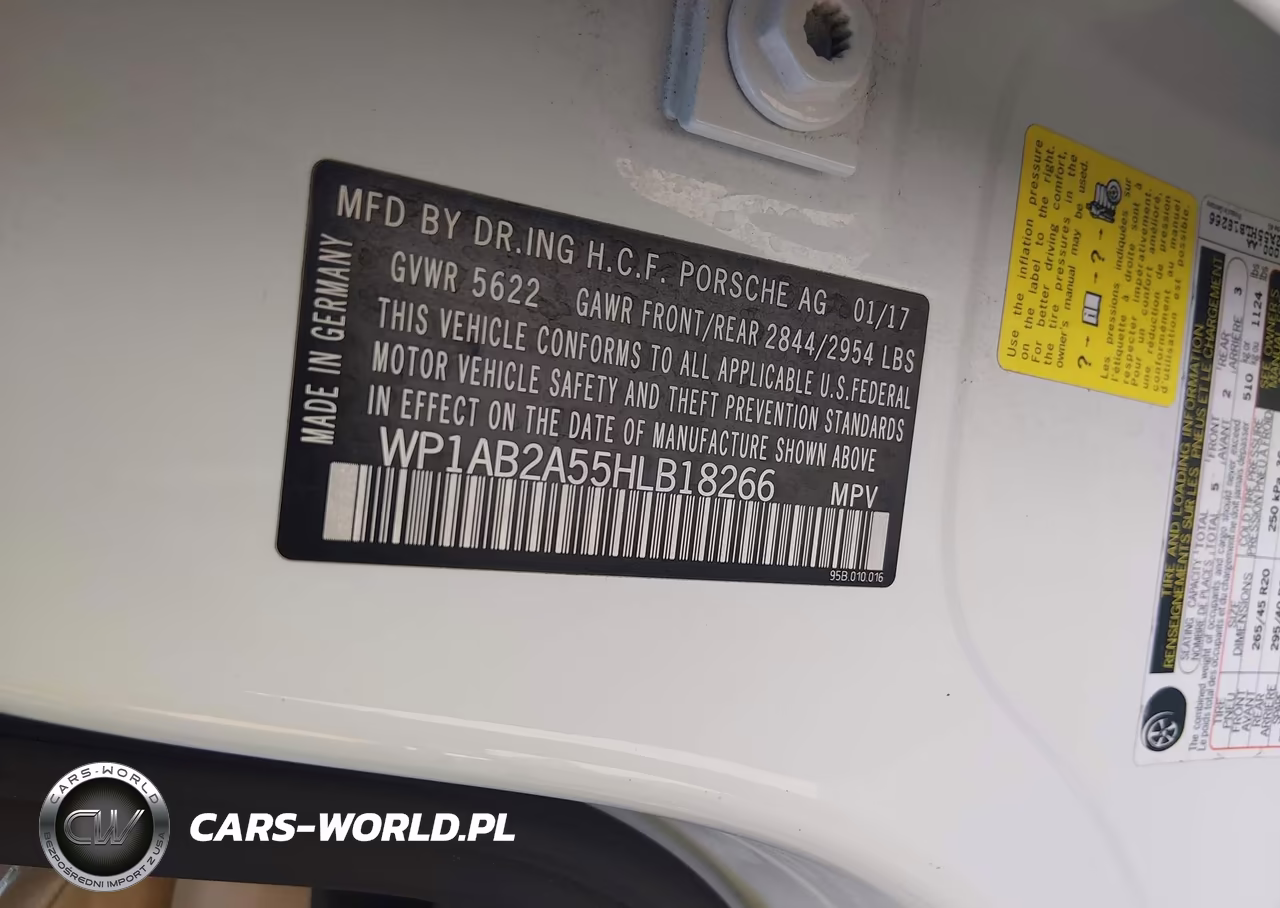 2017 Porsche Macan S VIN:WP1AB2A55HLB18266 - 9