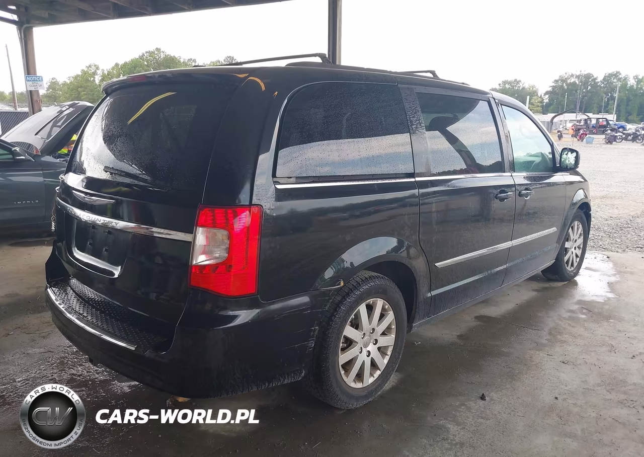 2014 Chrysler Town & Country Touring VIN:2C4RC1BG5ER169667 - 4