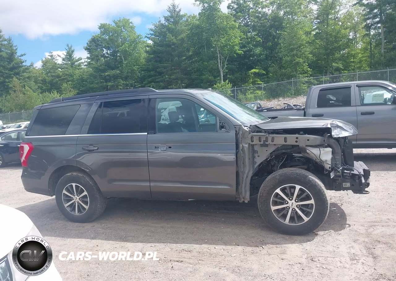 2019 Ford Expedition Xlt VIN:1FMJU1JT3KEA74926 - 14