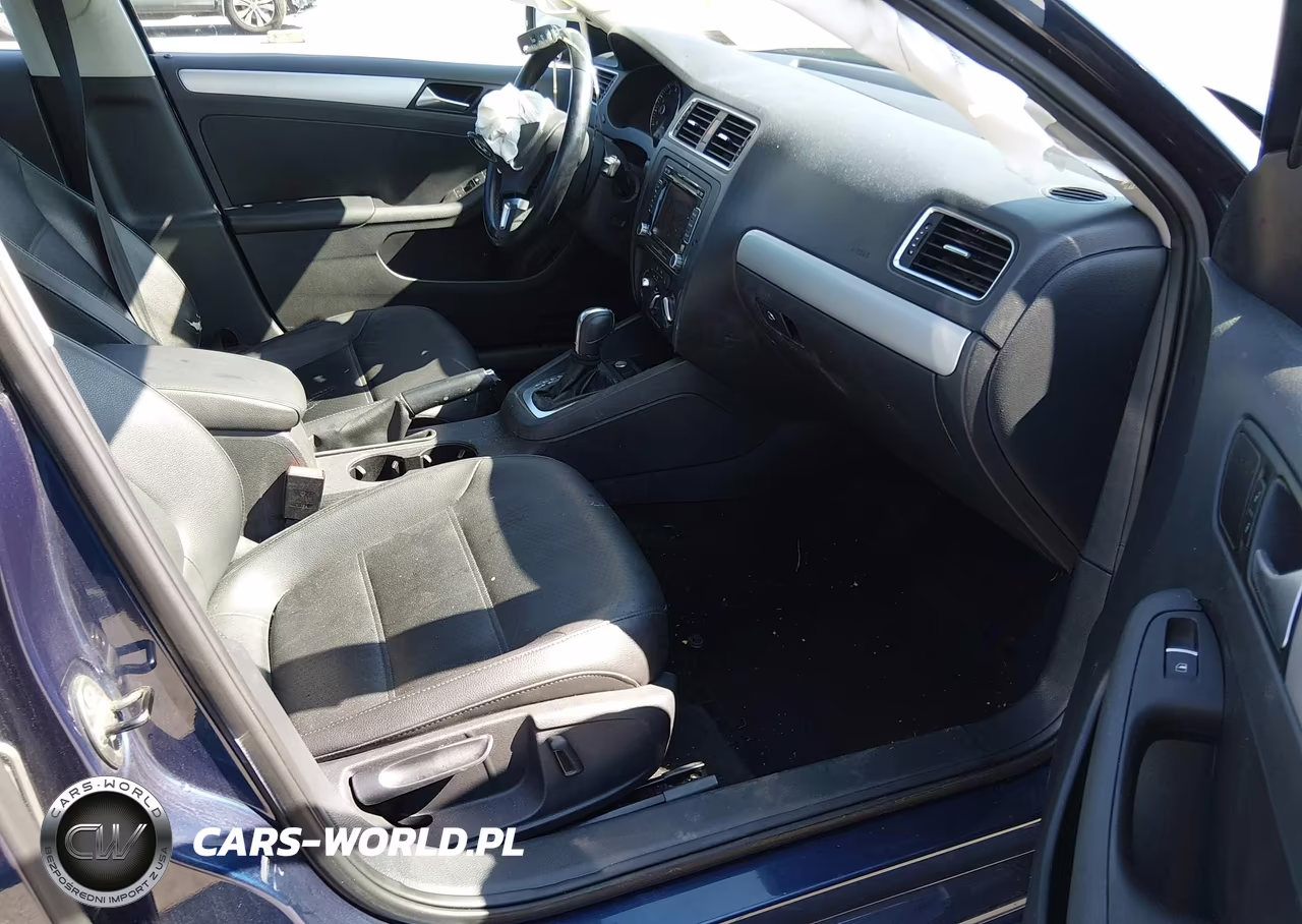2014 Volkswagen Jetta 1.8T Se VIN:3VWD17AJ7EM209381 - 5