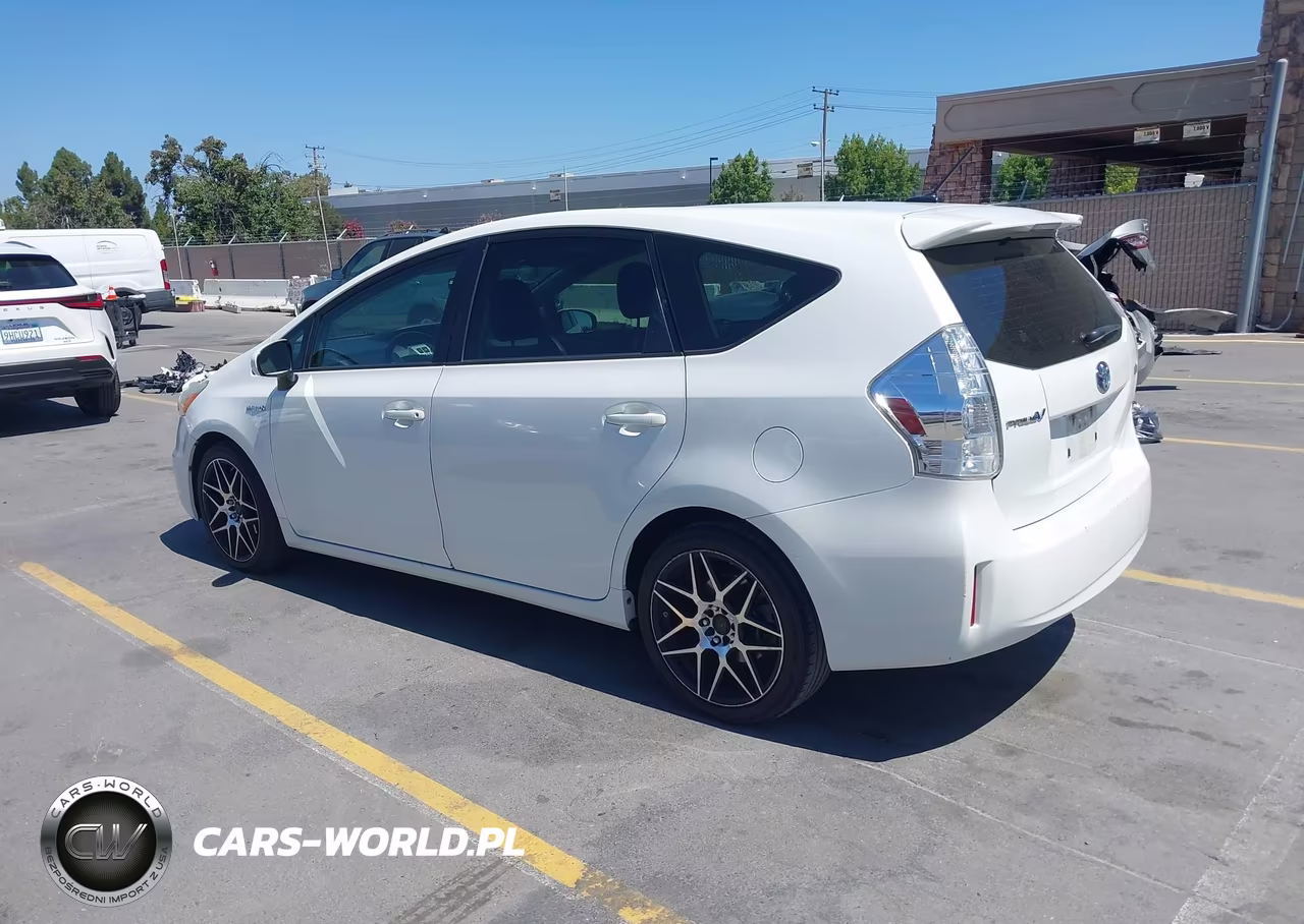 2014 Toyota Prius V Three VIN:JTDZN3EU8E3292704 - 3