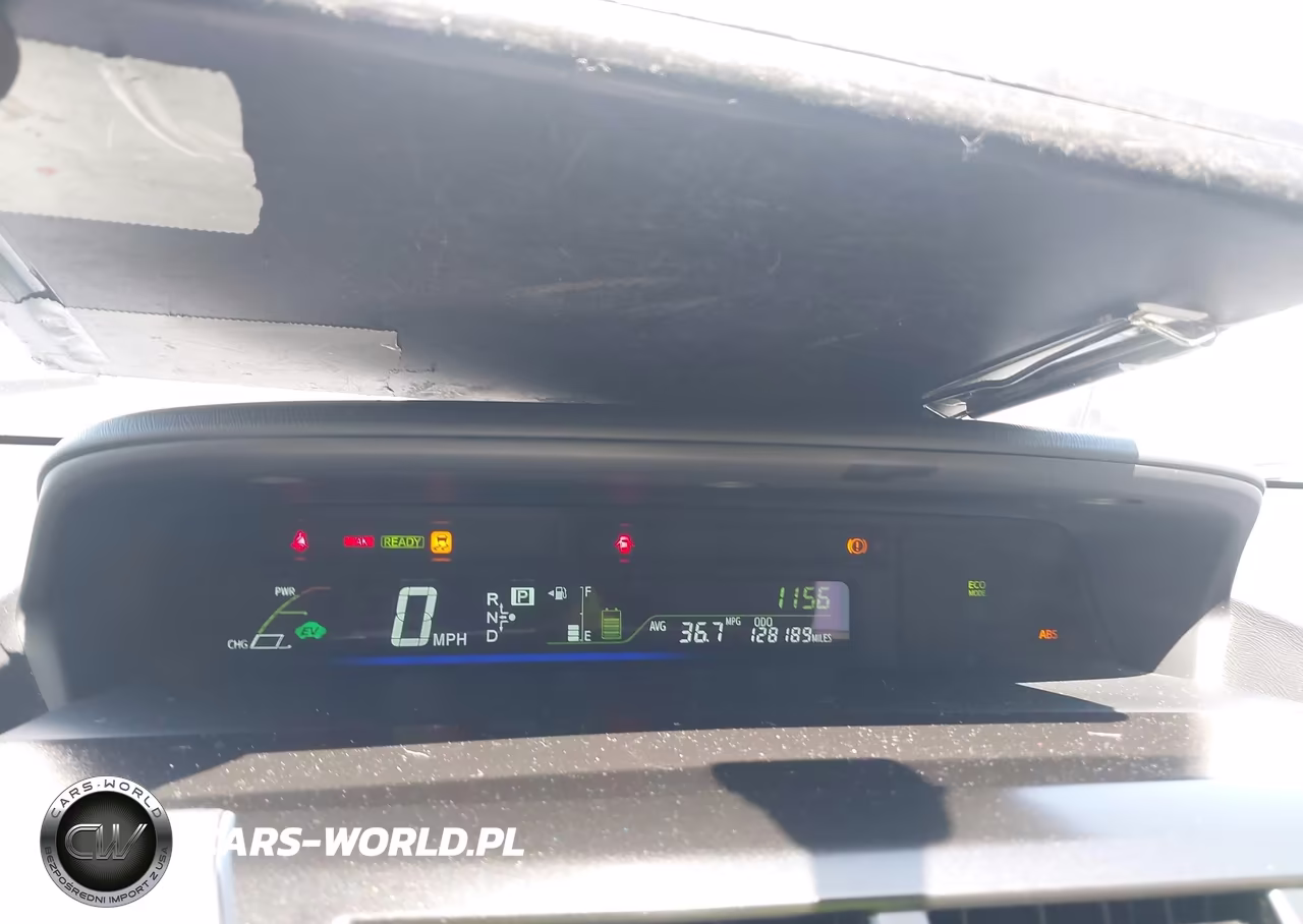 2014 Toyota Prius V Three VIN:JTDZN3EU8E3292704 - 7