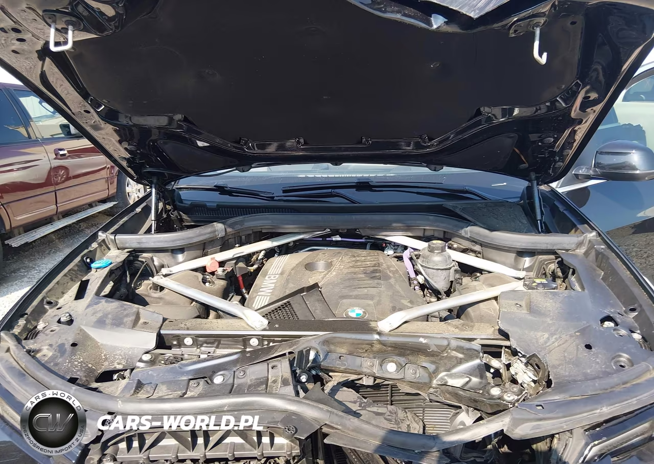 2023 BMW X7 xDrive40I VIN:5UX23EM07P9P21444 - 10