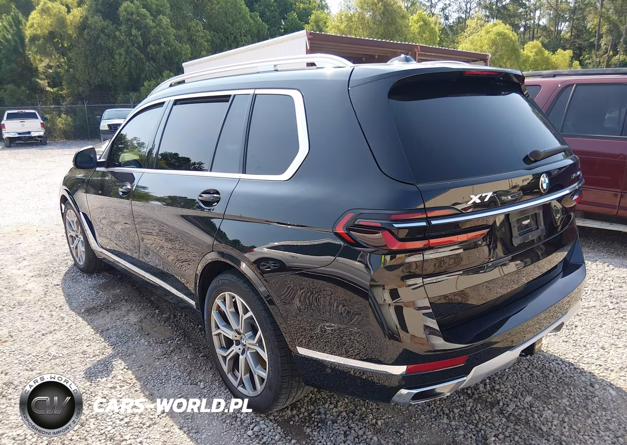 2023 BMW X7 xDrive40I VIN:5UX23EM07P9P21444 - 3