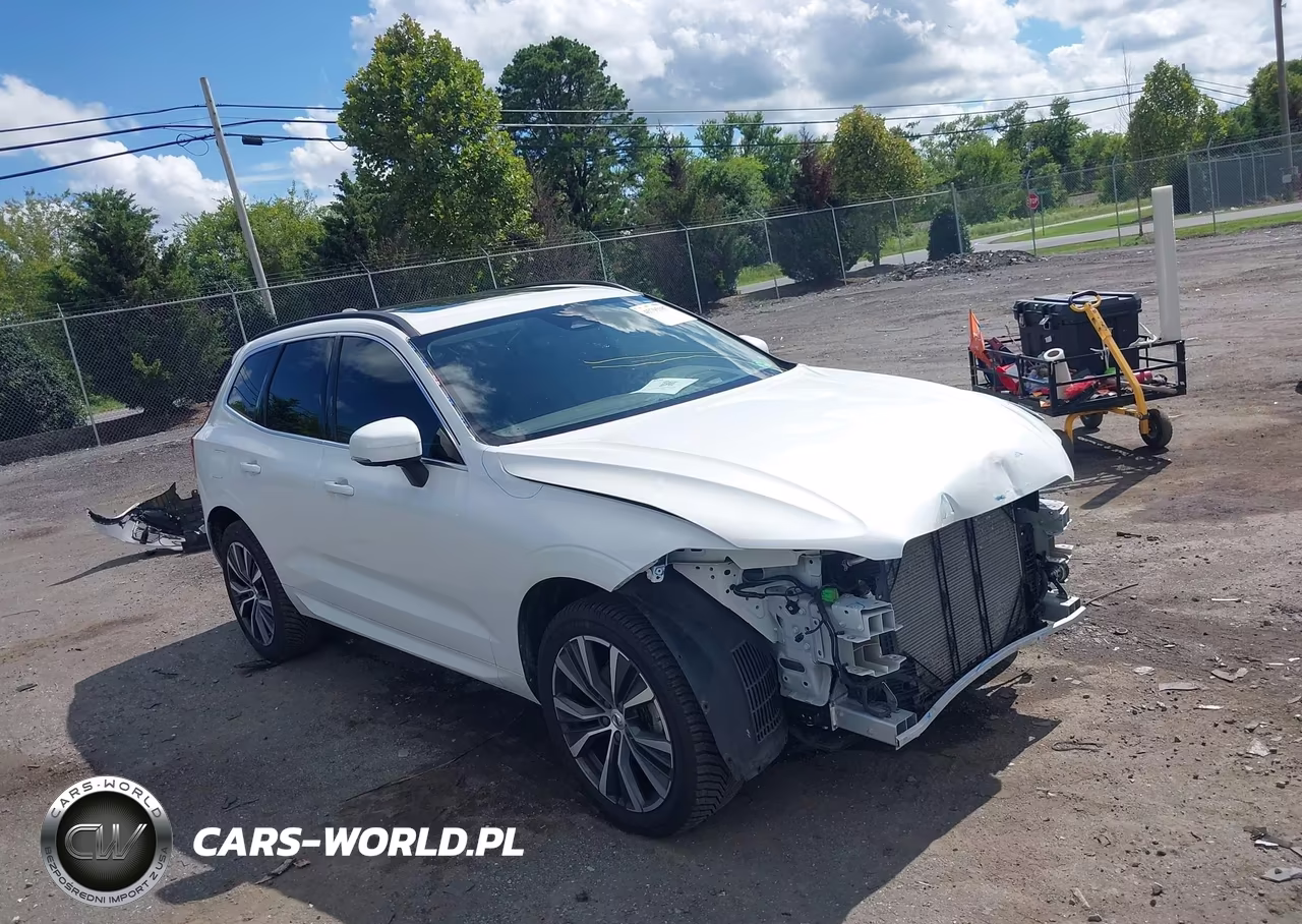 2022 Volvo Xc60 B5 Momentum