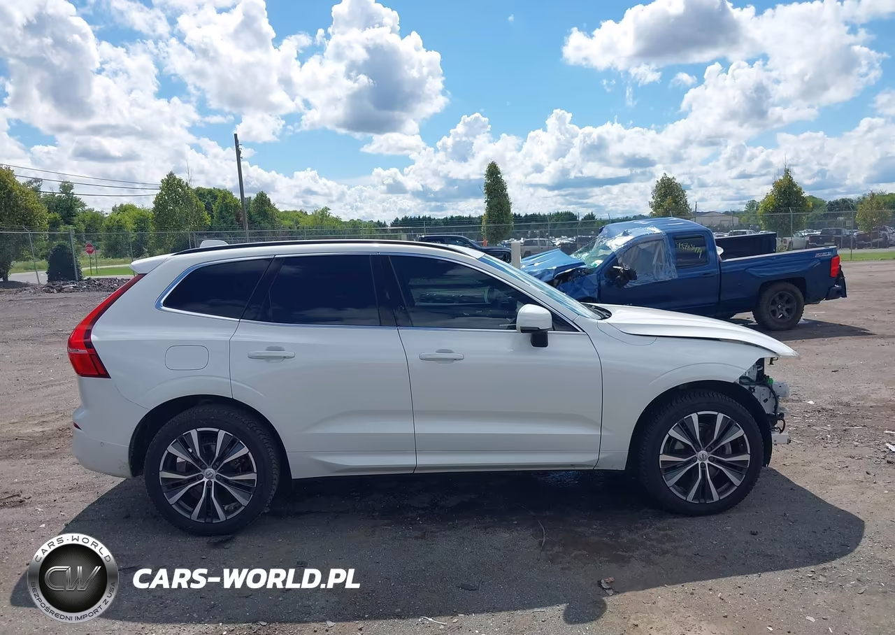 2022 Volvo Xc60 B5 Momentum VIN:YV4L12DK3N1996281 - 14