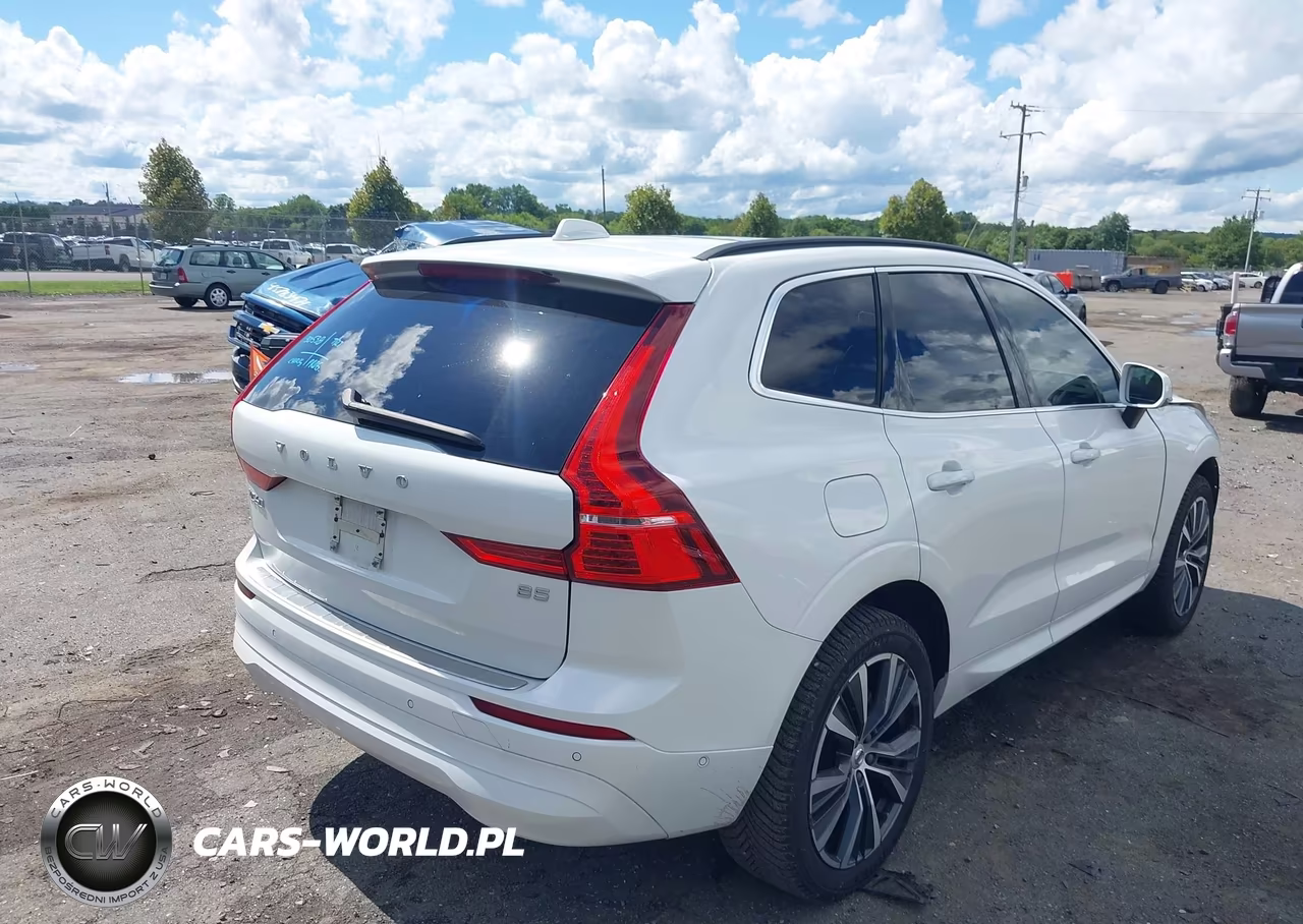 2022 Volvo Xc60 B5 Momentum VIN:YV4L12DK3N1996281 - 4