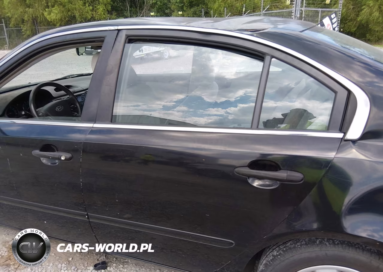 2007 Kia Optima Lx VIN:KNAGE123275139814 - 15
