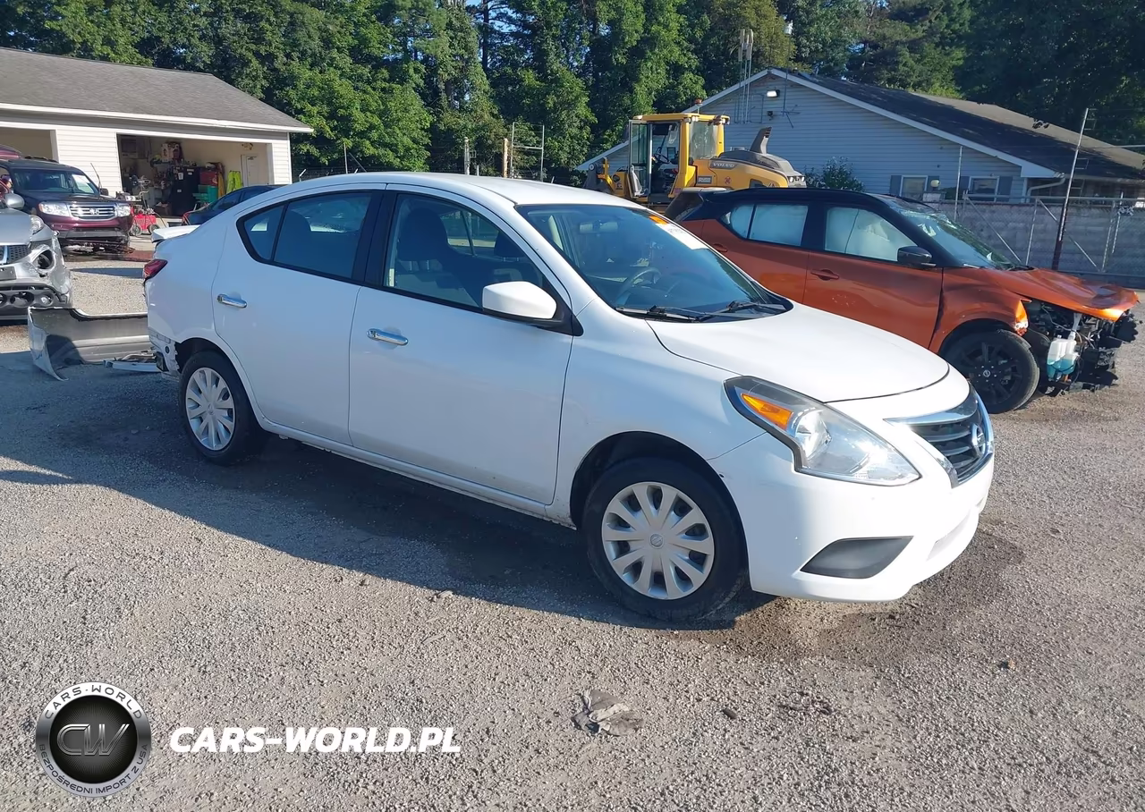 2017 Nissan Versa 1.6 Sv – zdjęcie 1 z 17