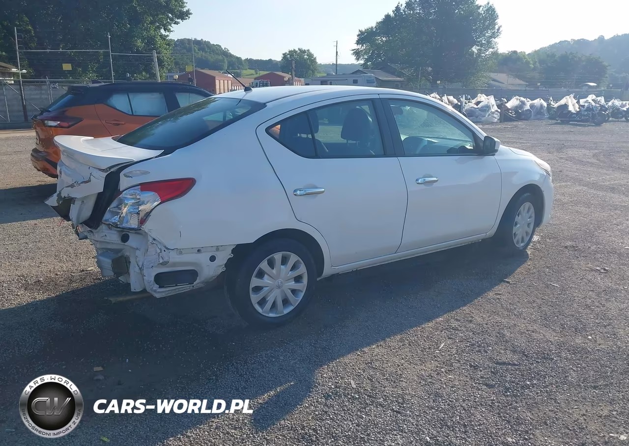 2017 Nissan Versa 1.6 Sv VIN:3N1CN7AP5HL843857 - 4