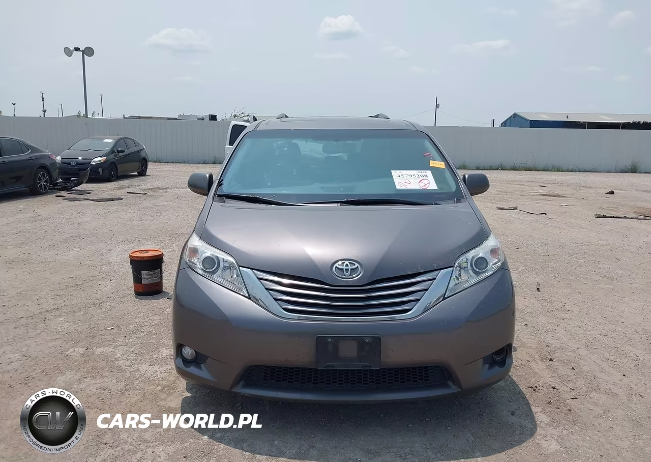 2017 Toyota Sienna Xle Premium 8 Passenger VIN:5TDYZ3DC9HS853035 - 12