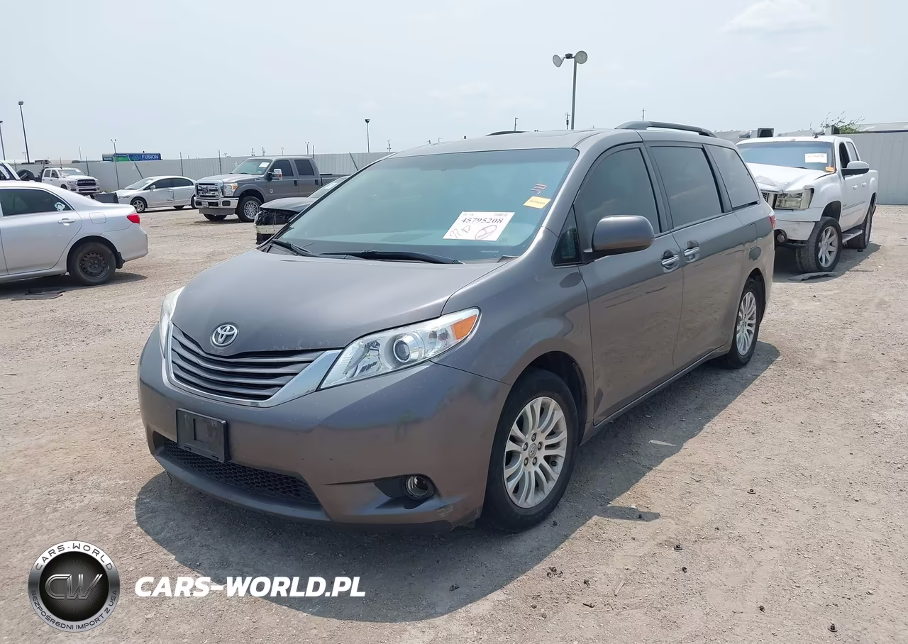 2017 Toyota Sienna Xle Premium 8 Passenger VIN:5TDYZ3DC9HS853035 - 2