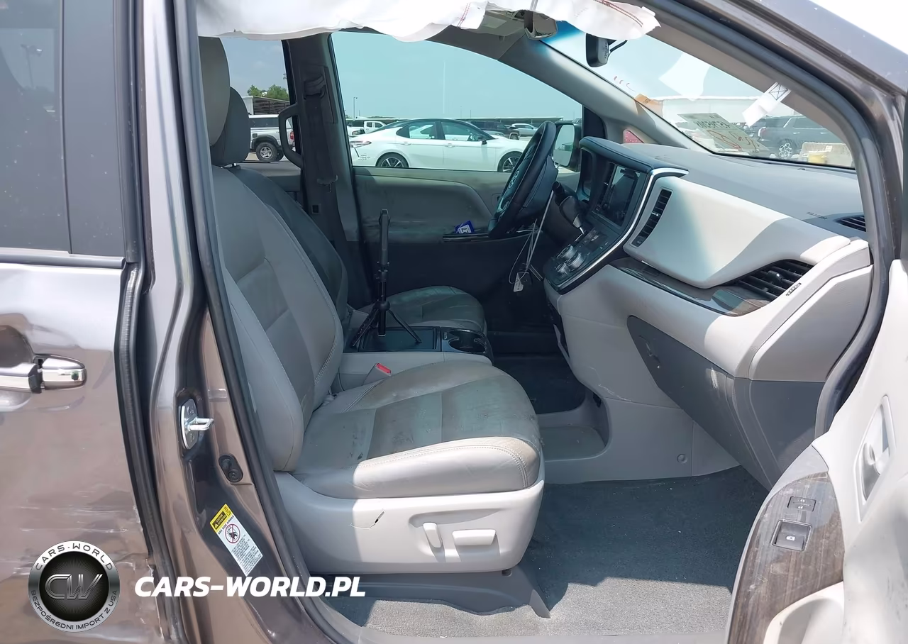 2017 Toyota Sienna Xle Premium 8 Passenger VIN:5TDYZ3DC9HS853035 - 5