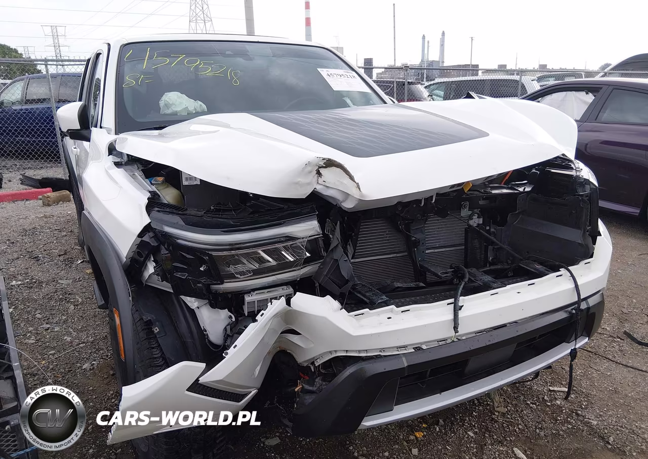 2023 Nissan Frontier Pro-4X 4X4 VIN:1N6ED1EKXPN652631 - 6