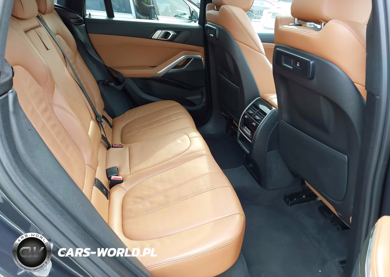 2022 BMW X6 xDrive40I VIN:5UXCY6C01N9M56837 - 8