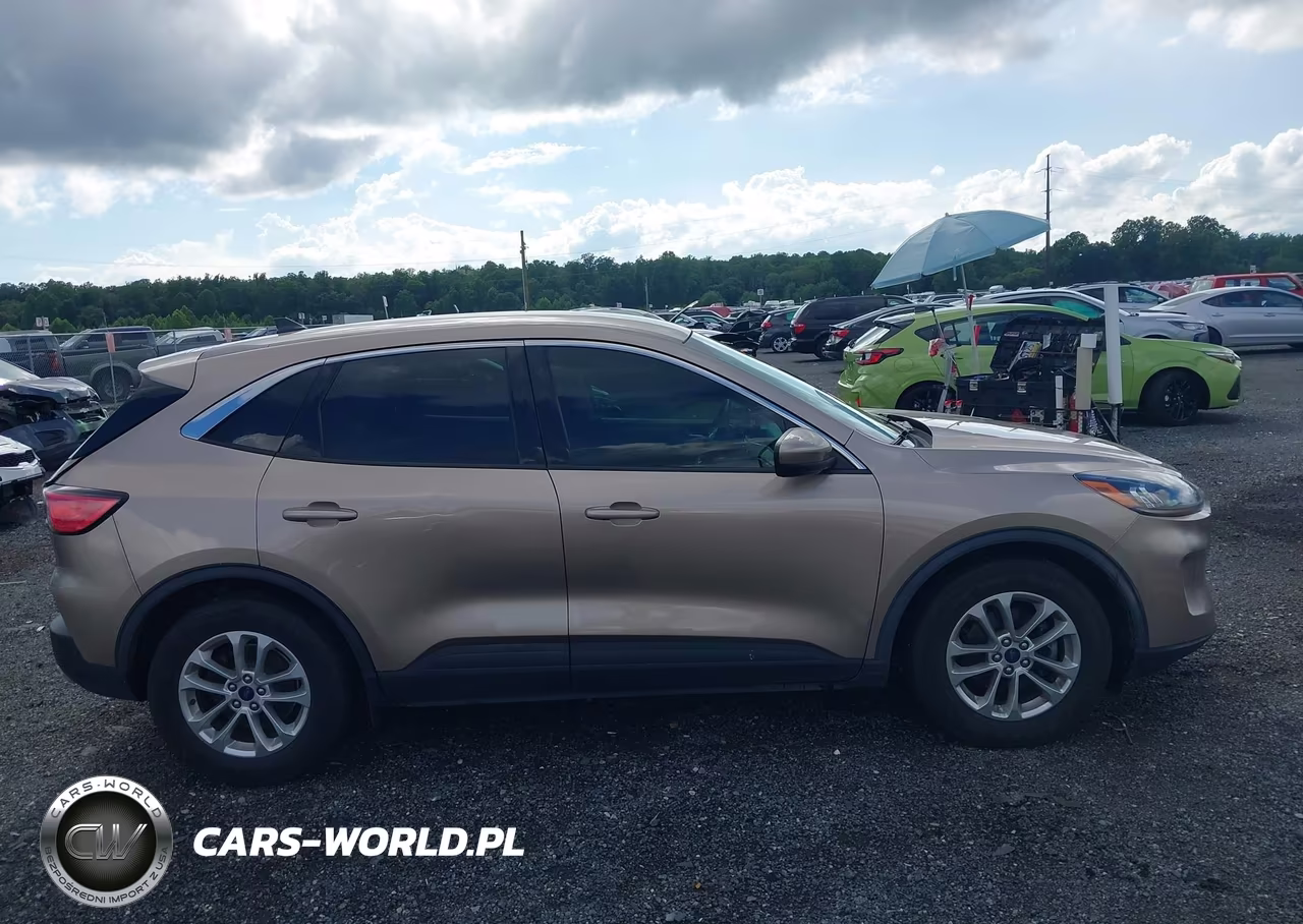 2020 Ford Escape Se VIN:1FMCU0G68LUB59529 - 13