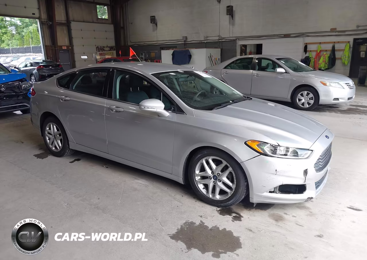 2016 Ford Fusion Se – zdjęcie 1 z 12