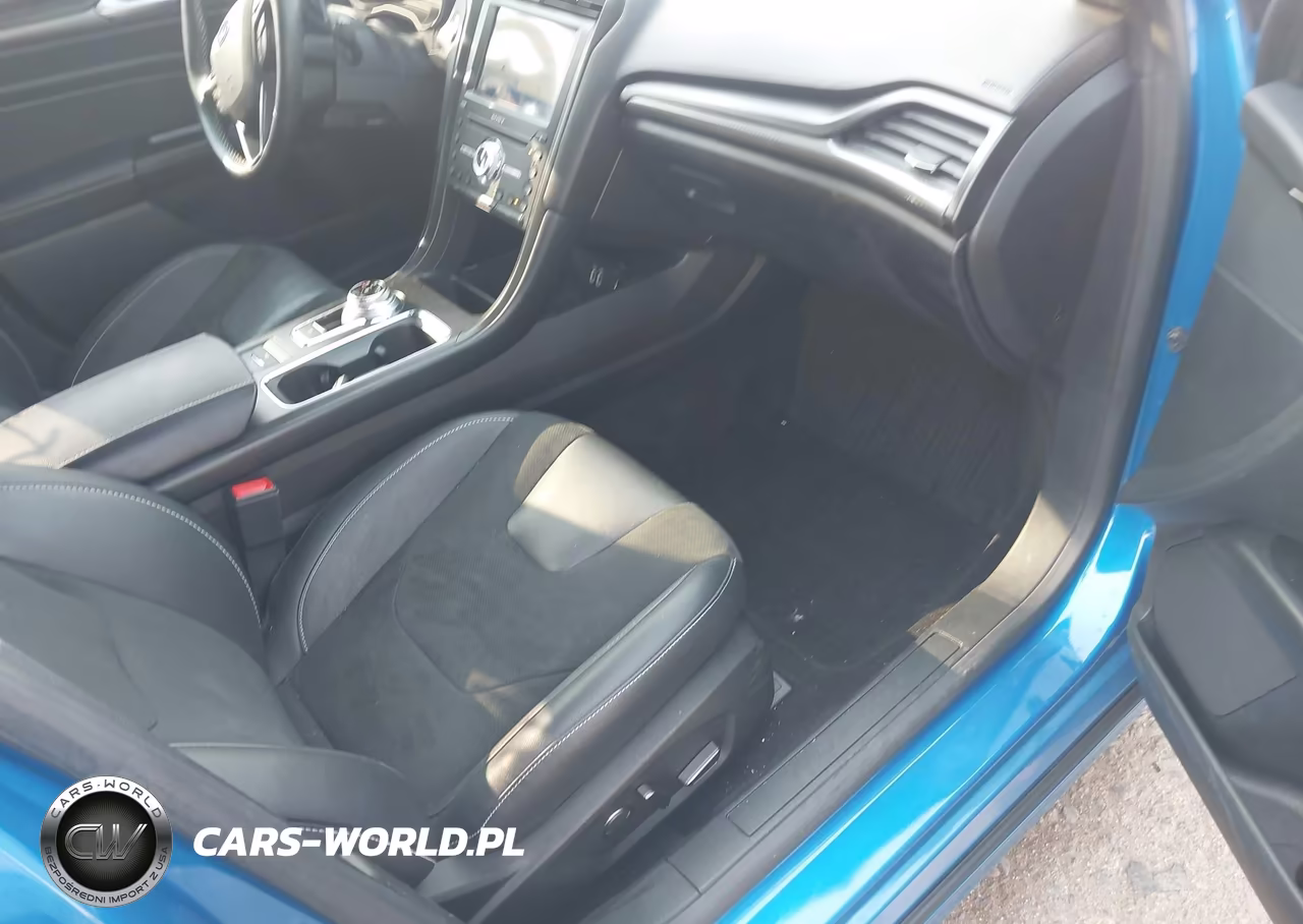 2019 Ford Fusion Sport VIN:3FA6P0VP8KR201147 - 5