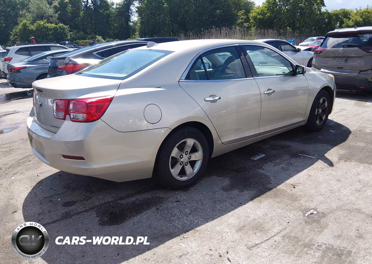 2014 Chevrolet Malibu 1Lt VIN:1G11C5SL8EF228258 - 4