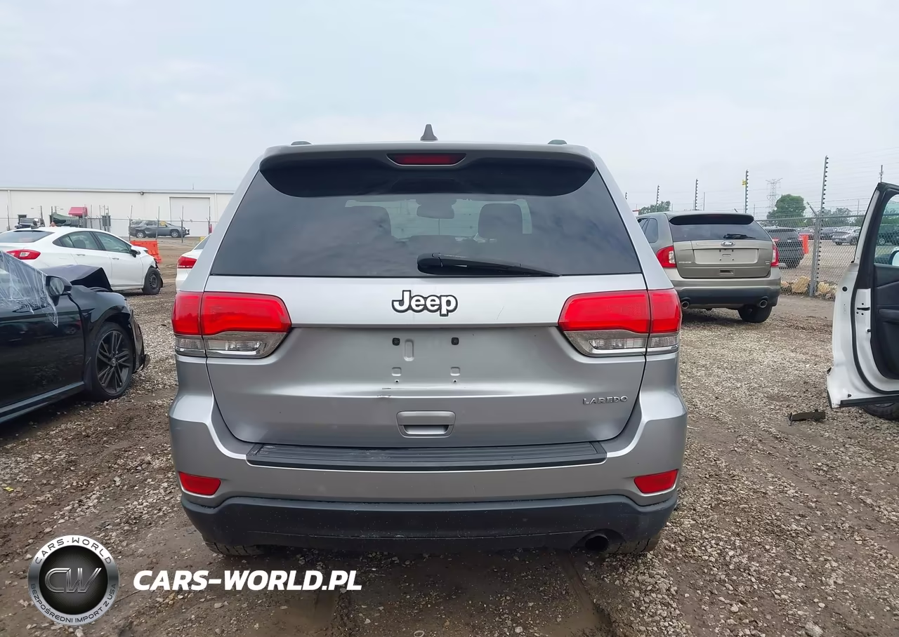 2014 Jeep Grand Cherokee Laredo VIN:1C4RJEAG4EC207123 - 16
