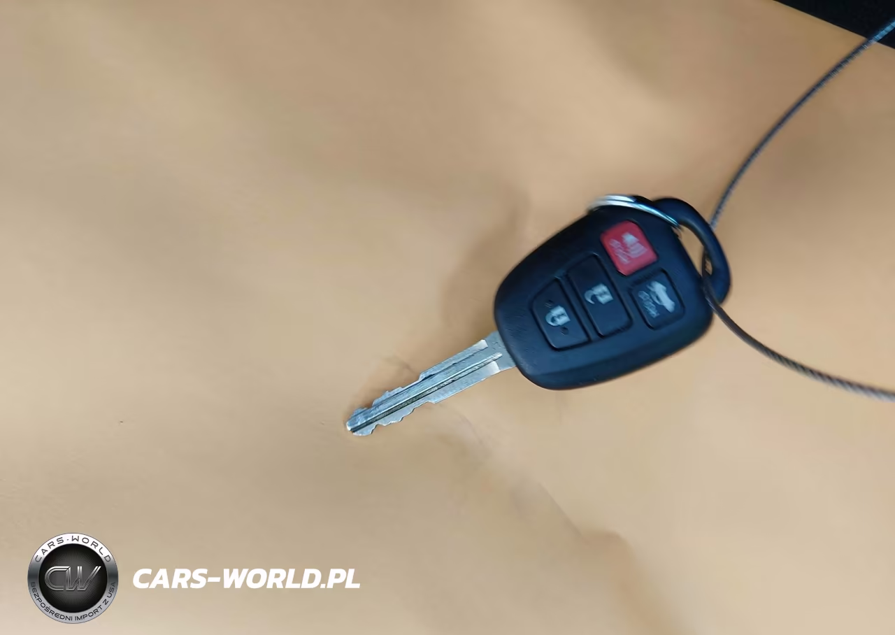 2017 Toyota Corolla Le VIN:5YFBURHE3HP574787 - 11
