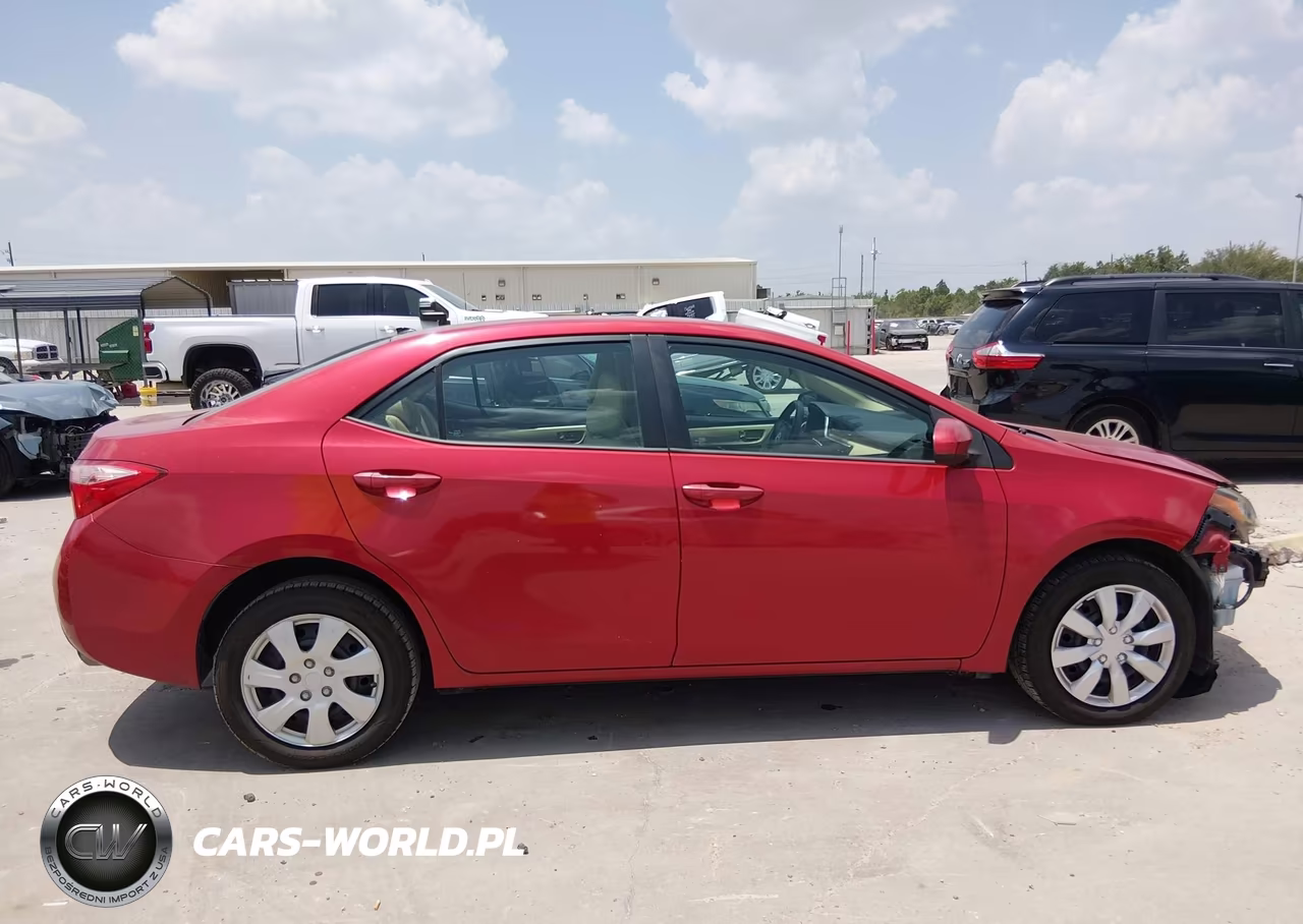 2017 Toyota Corolla Le VIN:5YFBURHE3HP574787 - 14
