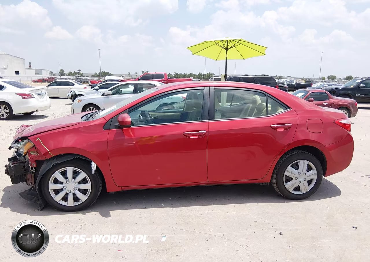 2017 Toyota Corolla Le VIN:5YFBURHE3HP574787 - 15